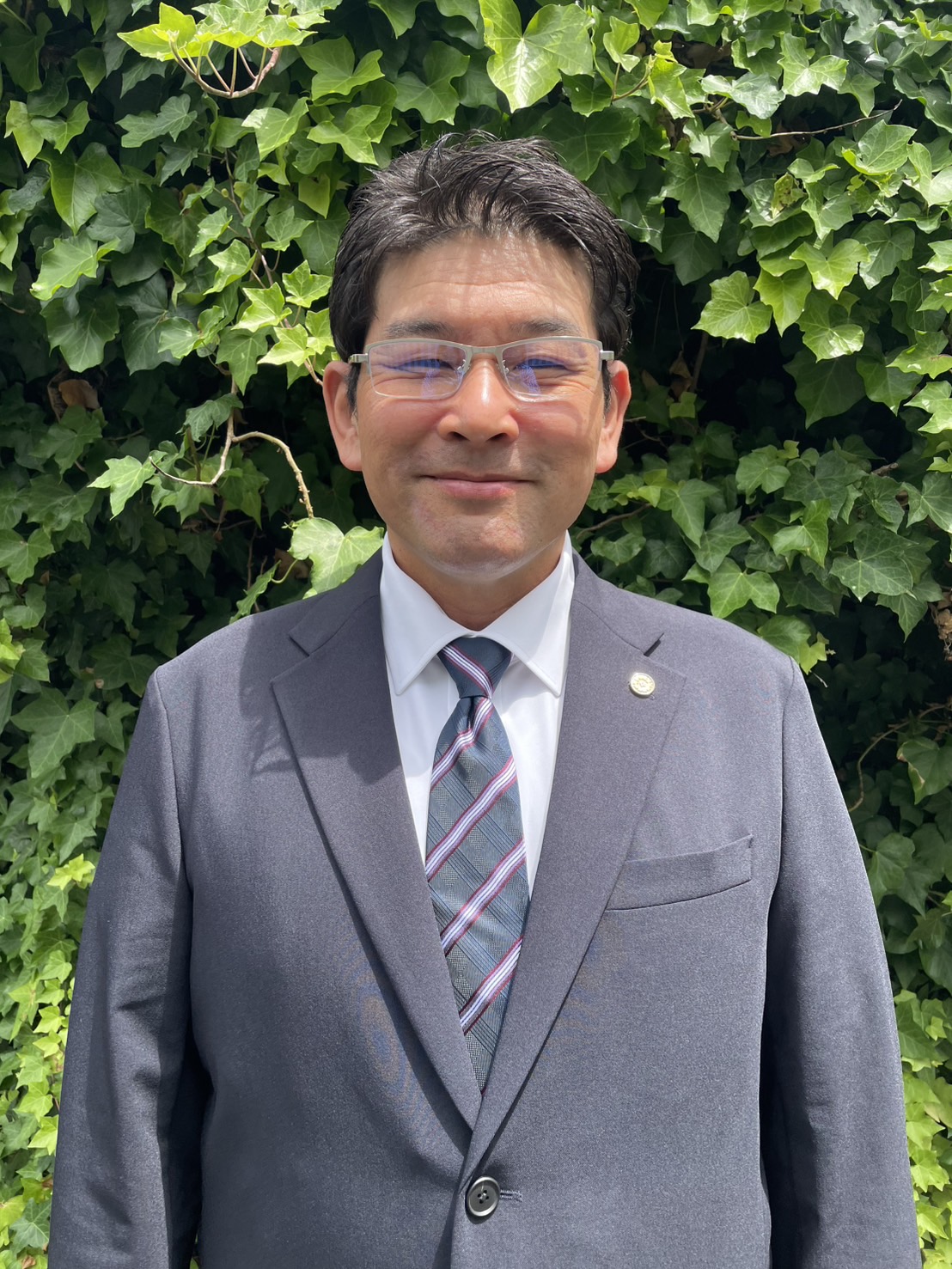 代表 横山輝明